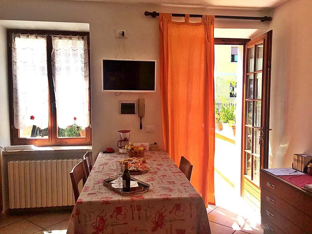 Antica Corte Albisano Apartment Torri Del Benaco Italy
