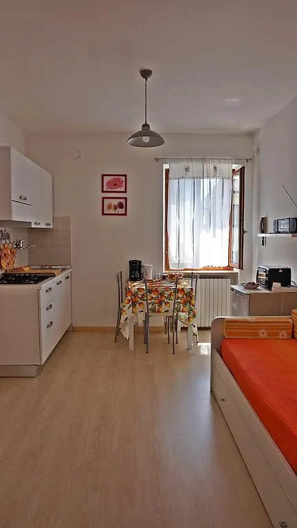 Antica Corte Albisano Apartment Torri Del Benaco